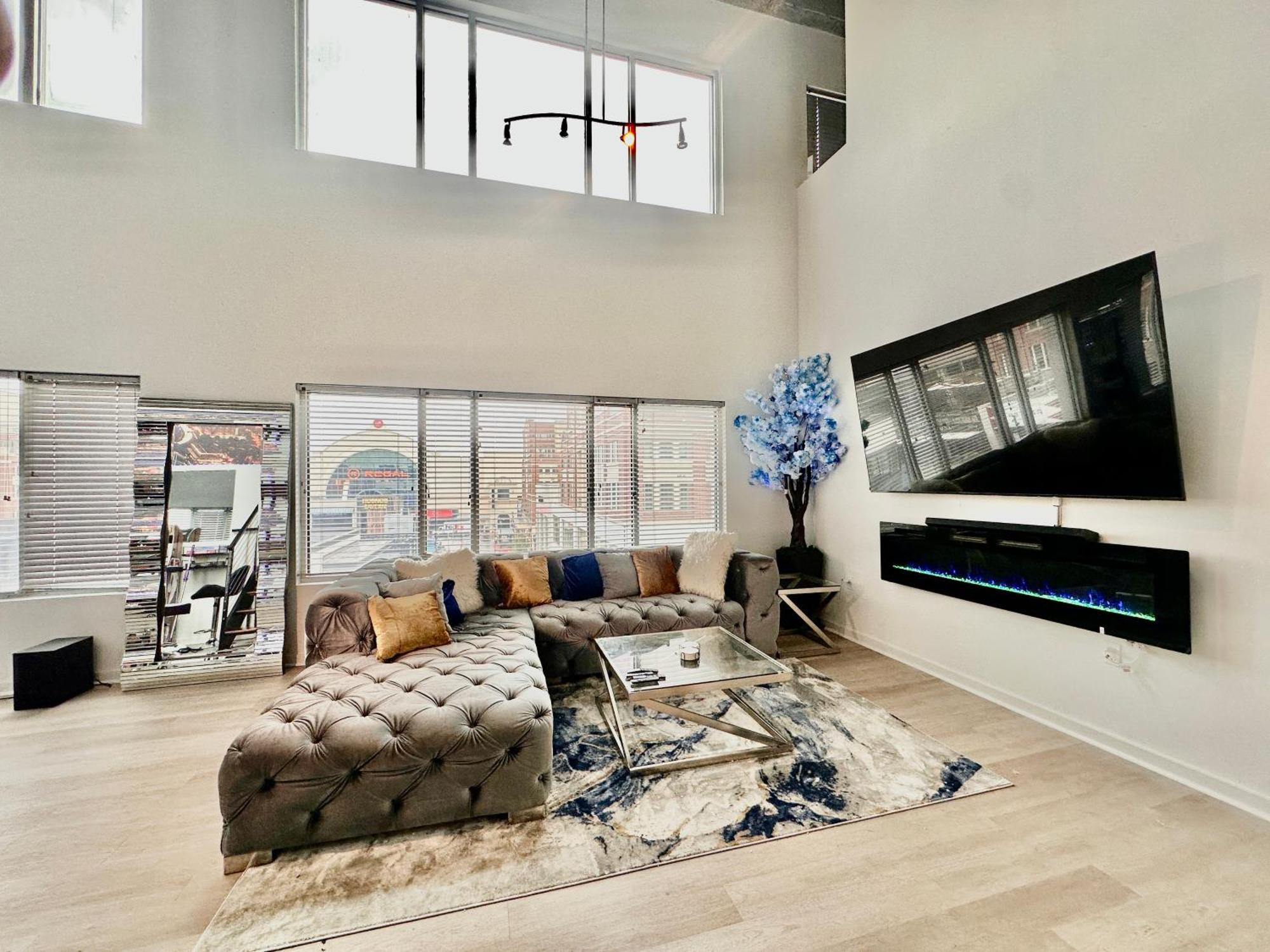 Grand 3Br Loft In Atlantic Station Apartamento Atlanta Exterior foto